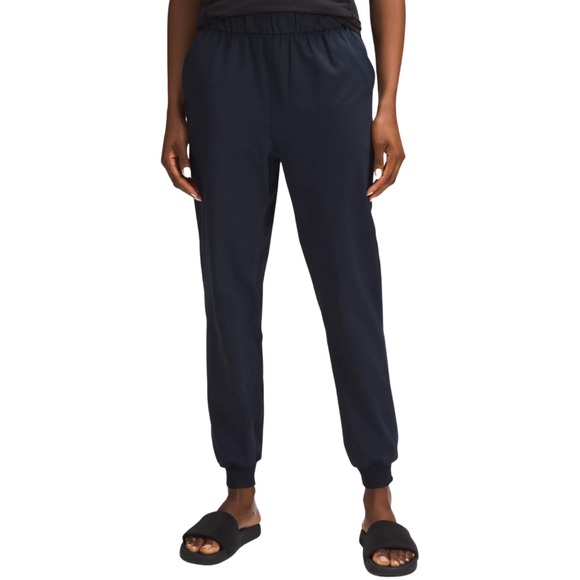 Lululemon Women’s Stretch High-Rise Jogger [Full Length] - Picture 2 of 9